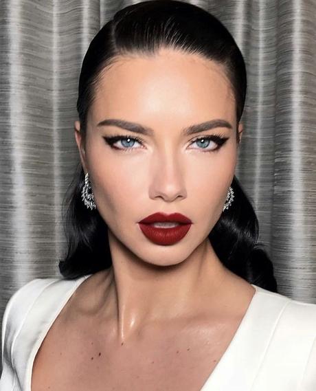 cabello y makeup old Hollywood Maquillaje fiestas simple clásico pelo peinados verano invierno casamiento madrina Maquillaje fiestas simple clásico pelo peinados verano invierno casamiento madrina