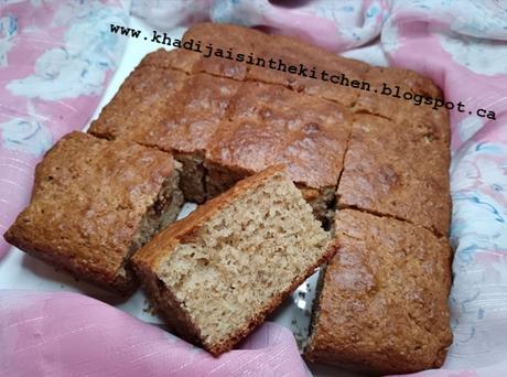 GÂTEAU À LA FARINE DE BLÉ COMPLET, À LA BANANE ET AUX FIGUES SÉCHÉES / WHOLE WHEAT FLOUR DRIED FIGS BANANA CAKE / BIZCOCHO DE HARINA INTEGRAL, HIGOS SECOS Y PLÁTANO / كيك دقيق القمح و الموز و التين المجفف GÂTEAU À LA FARINE DE BLÉ COMPLET, À LA BANANE ET AUX FIGUES SÉCHÉES / WHOLE WHEAT FLOUR DRIED FIGS BANANA CAKE / BIZCOCHO DE HARINA INTEGRAL, HIGOS SECOS Y PLÁTANO / كيك دقيق القمح و الموز و التين المجفف