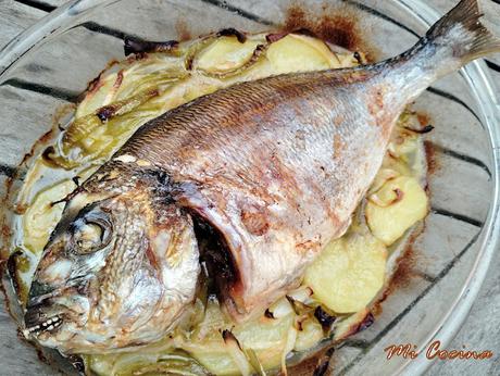 DORADA AL HORNO DORADA AL HORNO