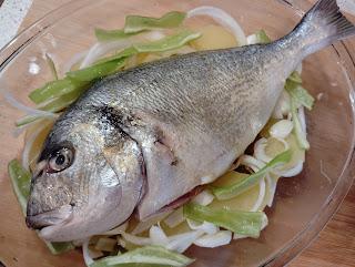 DORADA AL HORNO