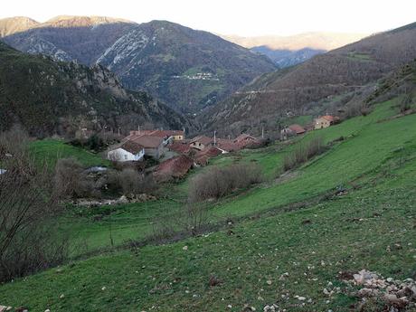 Las Morteras-Branieḷḷa-La Berza-Monegru