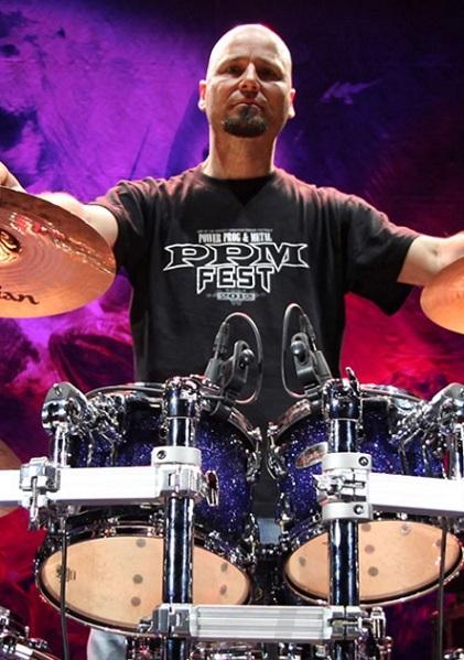 Efemérides del Rock y Heavy Metal: Qué pasó un 04 de Octubre Efemérides del Rock y Heavy Metal: Qué pasó un 04 de Octubre