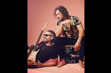 Pink Flamingos & The Cherry Lovers presenta Right Time RightPlace