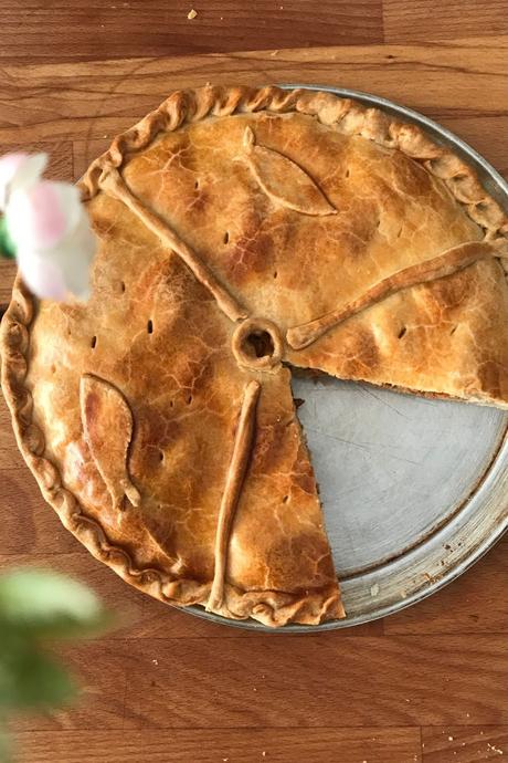 Empanada gallega de cazón Empanada gallega de cazón