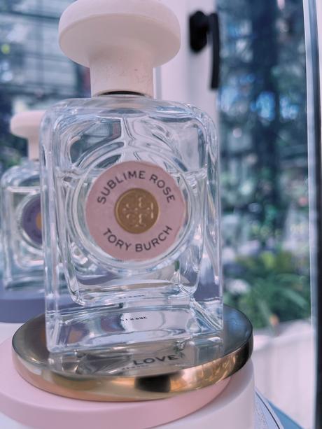 Perfumes Tory Burch Essence of Dreams electric Sky Cosmic blue sublime rose mystic geranium Divine Moon donde se venden