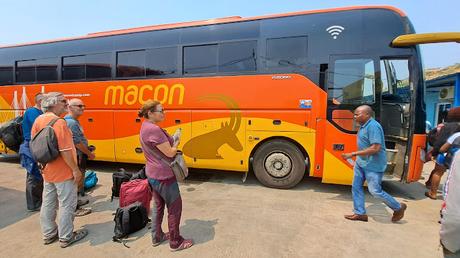 ANGOLA: RECORRIDO POR LA COSTA DESDE NAMIBE A SUMBE ANGOLA: RECORRIDO POR LA COSTA DESDE NAMIBE A SUMBE