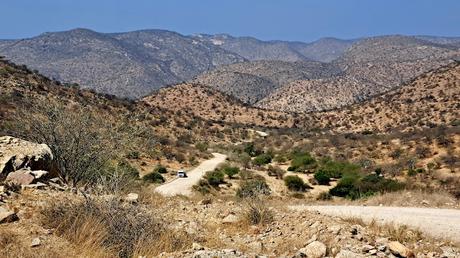 ANGOLA: RECORRIDO POR LA COSTA DESDE NAMIBE A SUMBE ANGOLA: RECORRIDO POR LA COSTA DESDE NAMIBE A SUMBE