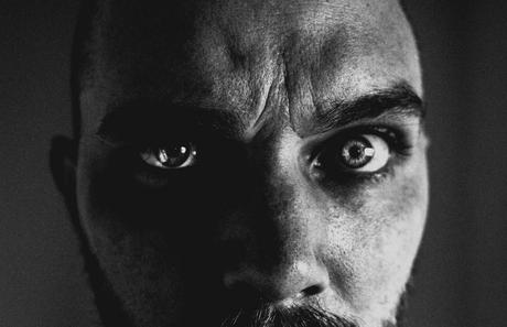 El virus de la revolución: Hacia una civilización de sociópatas El virus de la revolución: Hacia una civilización de sociópatas