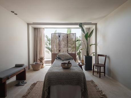 RETIRO DE RELAJACIÓN EN EL OKU IBIZA RETIRO DE RELAJACIÓN EN EL OKU IBIZA