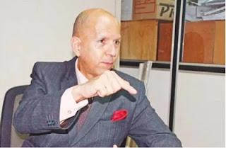 La Navidad es en octubre; carajo. La Navidad es en octubre; carajo.