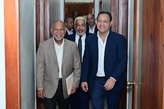 Reelección de Hidalgo es un llamado a enfrentar males en Educación, dice Abel.