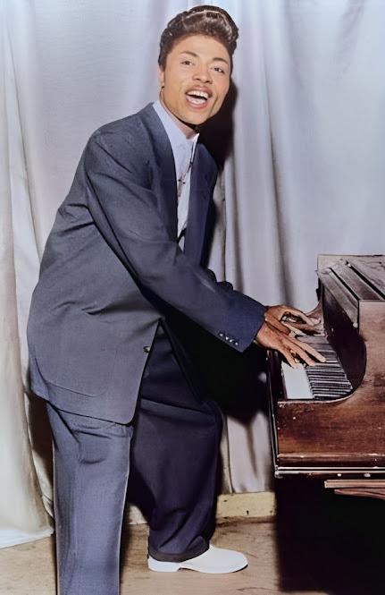 Efemérides del Rock y Heavy Metal: Qué pasó un 12 de Octubre Efemérides del Rock y Heavy Metal: Qué pasó un 12 de Octubre