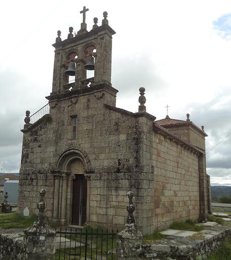 ROMÁNICO EN EL CAMINO DE INVIERNO  IGLESIA DE SANTIAGO Vista General