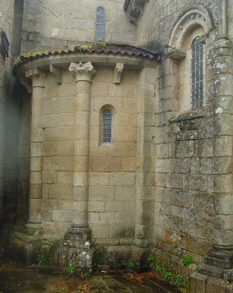 ROMÁNICO EN EL CAMINO DE INVIERNO COLEGIATA DE SANTA MARIA LA REAL DE SAR. Ábside Sur