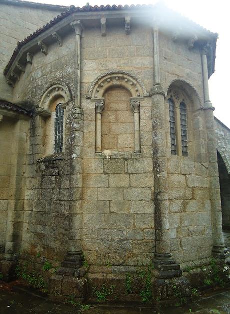 ROMÁNICO EN EL CAMINO DE INVIERNO COLEGIATA DE SANTA MARIA LA REAL DE SAR. Ábside Central poligonal