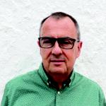 Emperatrices y Dragones, Rafael Vallbona