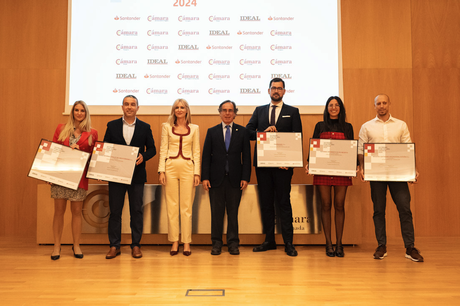 Pharmamel se convierte en Sociedad Anónima y recibe el accésit a la innovación en los Premios Pyme del Año 2024