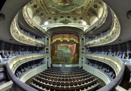 Dos obras de teatro clásico y la actuación musical de Vigüela en la programación de esta semana del Teatro de Rojas