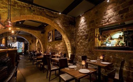 El restaurante Arcano propone ‘catar y saborear’ la historia del Born