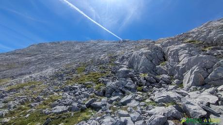 Ladera del Cueto Albo