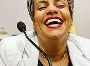 aguas zambulle Narciso?