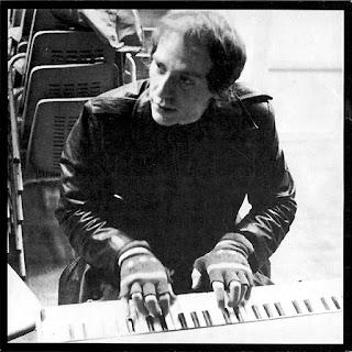 Soft Head - Rogue Element (1978) Soft Head - Rogue Element (1978)