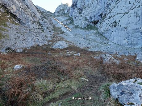 Poncebos-Las Salidas de Bulnes-Bulnes-Canal de Amuesa-Amuesa