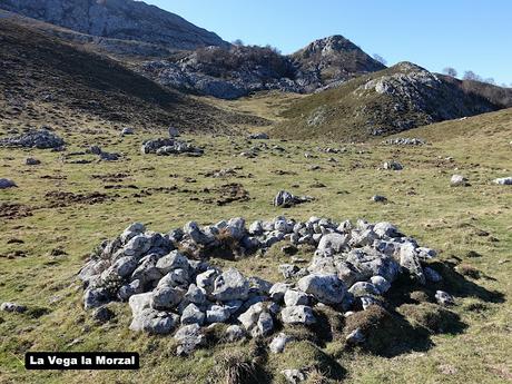 Poncebos-Las Salidas de Bulnes-Bulnes-Canal de Amuesa-Amuesa