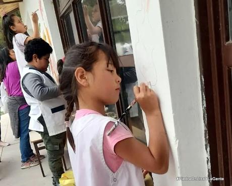 Muraleada en la Escuela 249 de Santo Tomás