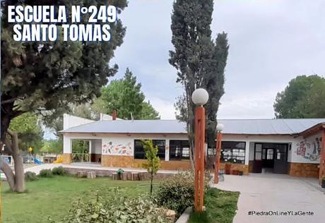 Muraleada en la Escuela 249 de Santo Tomás