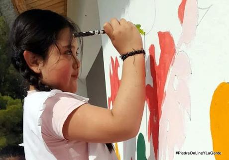 Muraleada en la Escuela 249 de Santo Tomás