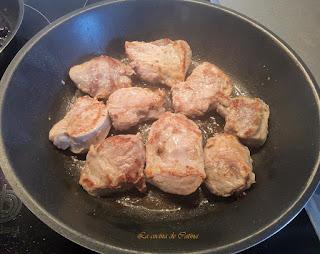 Medallones de solomillo al Pedro Ximénez con ciruelas pasas