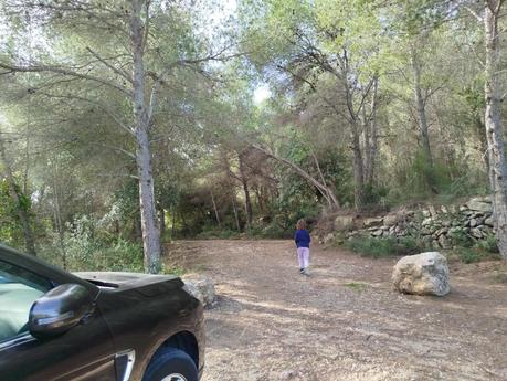 Explorando la Cova Foradada y la Talaia de Calafell | Baix Penedès Explorando la Cova Foradada y la Talaia de Calafell | Baix Penedès