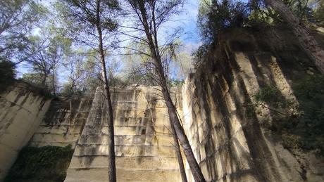 Explorando la Cova Foradada y la Talaia de Calafell | Baix Penedès Explorando la Cova Foradada y la Talaia de Calafell | Baix Penedès