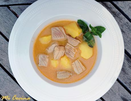 CAZUELA DE PAPAS A LA MALAGUEÑA CON ATÚN, AL ESTILO DE NERVA…..