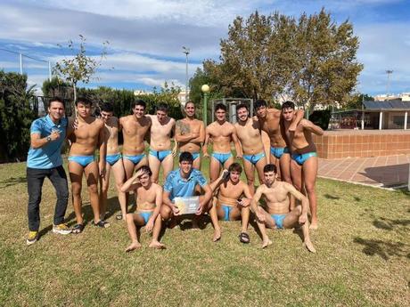 ELCHE CONFIRMA EL LIDERATO DEL CLUB WATERPOLO DOS HERMANAS PQS