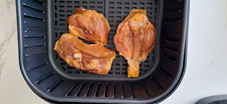Pollo con patatas asadas en airfryer Pollo con patatas asadas en airfryer