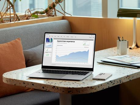 2024_Lifestyle_Pro_022_Product Hero2