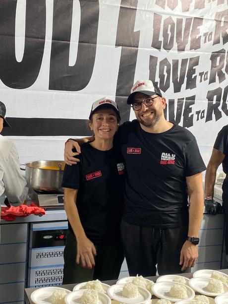 LOVE TO FOOD SE AFIANZA