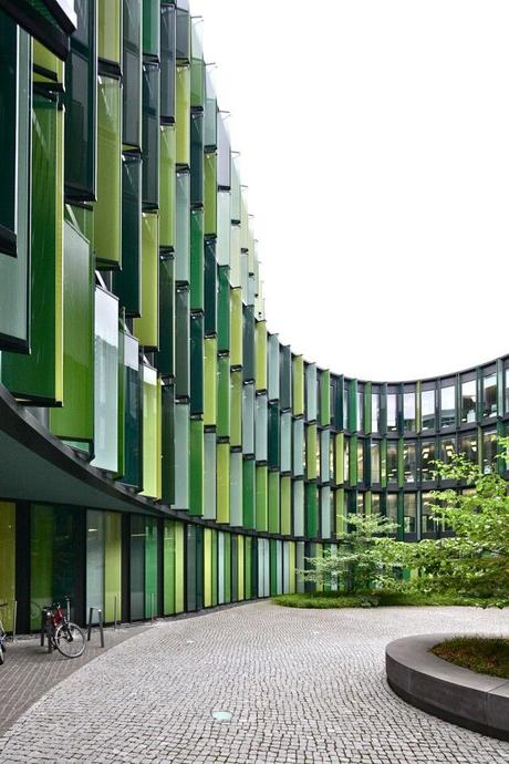 Oficinas Ovales de Cologna, Sauerbruch Hutton / Alemania Oficinas Ovales de Cologna, Sauerbruch Hutton / Alemania