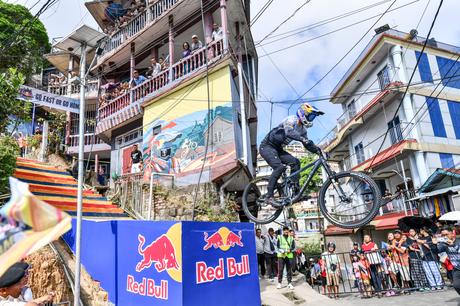 Chiang Dan se coronó campeón de Red Bull Tlang Ruam Tomáš Slavík