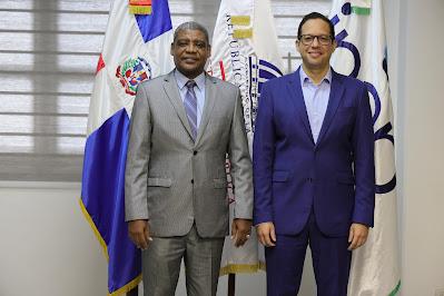 Sigmund Freund juramenta a Gregorio Montero y confía modernizará el INAP.