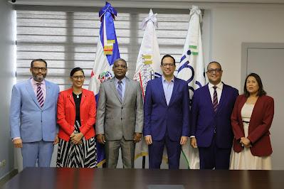 Sigmund Freund juramenta a Gregorio Montero y confía modernizará el INAP.