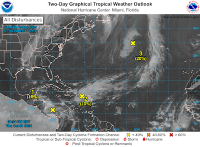 Dos zonas de baja presión y una vaguada traerán grandes lluvias a RD.