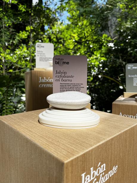 Jabón exfoliante cuerpo Biome natura Jabón cremoso Biome natura en barra vegano siberica precio cómo se usa opinión