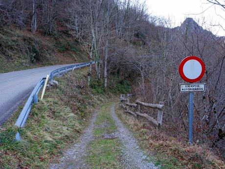 El Campón-Cerréu-El Porrón de Cerrosa-Vega Pociellu