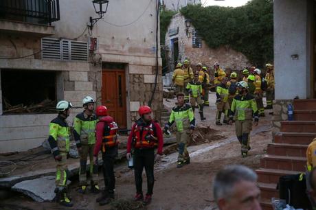 Letur solicita a las personas e iniciativas de solidaridad que no se desplacen al municipio