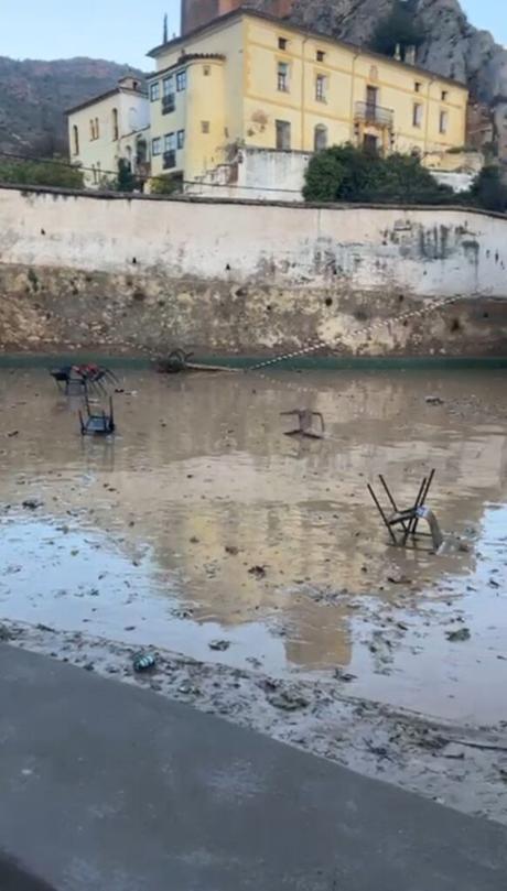 Andalucía mantiene 27 carreteras con cortes o cerradas al tráfico por los efectos de la DANA, 17 en Cádiz