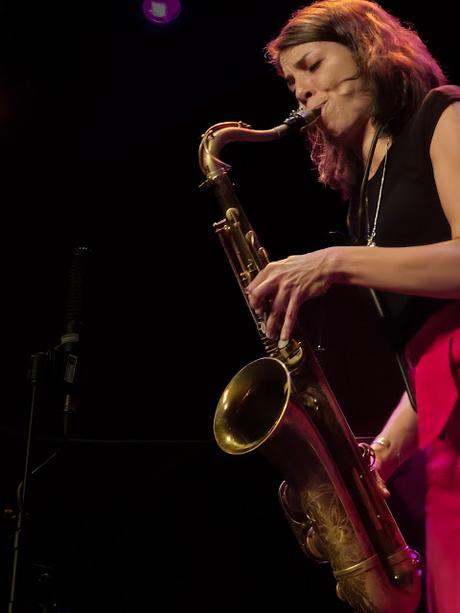 Melissa Aldana © Photo by Joan Carles Abelenda FOTO-MELISSA ALDANA: Foto del concierto MELISSA ALDANA QUARTET en el Conservatori del Liceu (Barcelona)