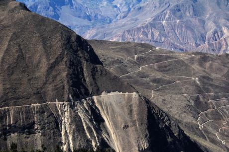 Carretera al Cañón de Cotahuasi